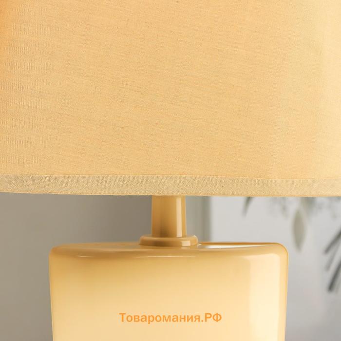 Лампа настольная 03000 1хЕ14 15Вт бежевый 20х28,5х11 см RISALUX