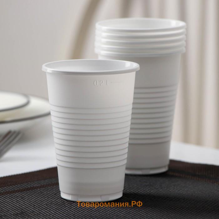 Набор пластиковой одноразовой посуды на 6 персон «Летний №1», тарелки плоские, стаканчики 200 мл, вилки, бумажные салфетки, цвет белый